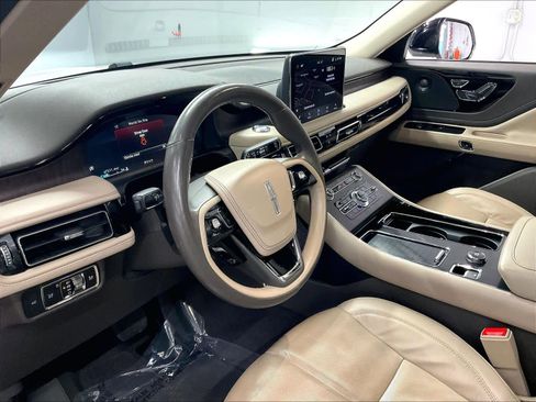 Used 2022 Lincoln Aviator Reserve w/ Equipment Group 201A image 15