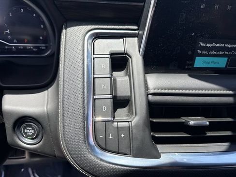Used 2024 Chevrolet Tahoe Premier RWD image 19