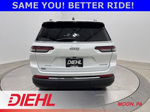 Certified 2023 Jeep Grand Cherokee L Limited image 6