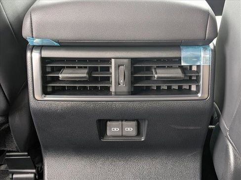Used 2026 Lexus GX 550 AWD/4WD image 18