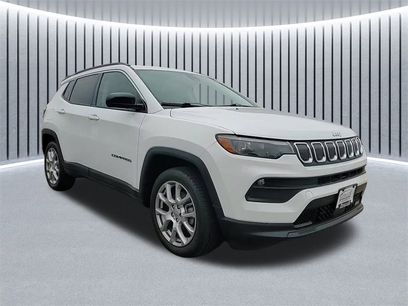 Used 2022 Jeep Compass Latitude w/ Sun and Sound Group