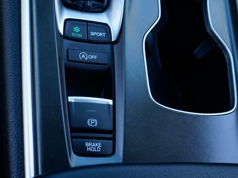 Used 2021 Honda Accord Sport image 29