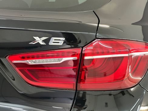 Used 2019 BMW X6 xDrive35i w/ M Sport Package image 12