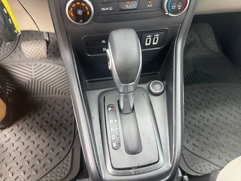 Used 2022 Ford EcoSport S AWD/4WD image 11