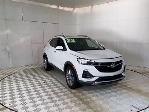 Used 2023 Buick Encore GX Essence w/ Experience Buick Package AWD/4WD image 9