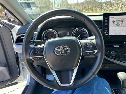 Certified 2023 Toyota Camry XLE FWD image 40
