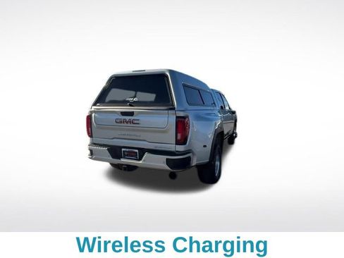 Used 2022 GMC Sierra 3500 Denali w/ Denali Ultimate Package image 42