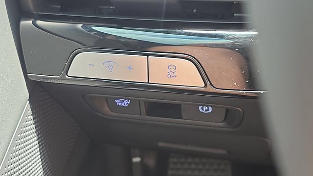 Used 2025 Genesis G80 2.5T Sport Prestige AWD/4WD image 20