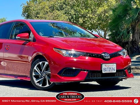 Used 2018 Toyota Corolla iM w/ All-Weather Mat Package FWD image 12