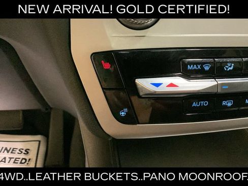 Used 2022 Ford Explorer XLT w/ Equipment Group 202A AWD/4WD image 43