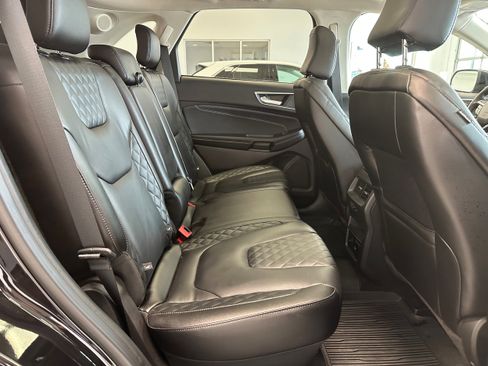 Used 2024 Ford Edge Titanium w/ Equipment Group 301A image 13
