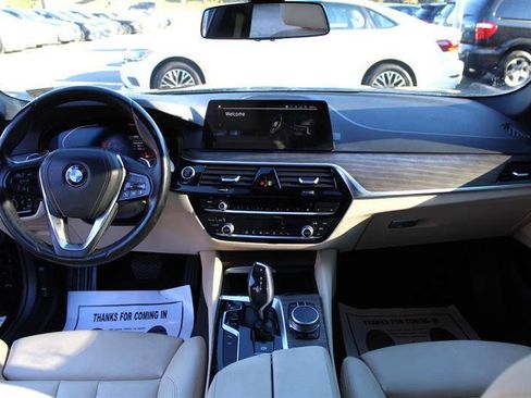 Used 2020 BMW 530i w/ Convenience Package image 15
