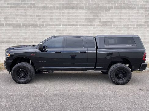 Used 2024 RAM 3500 Laramie w/ Night Edition AWD/4WD image 9