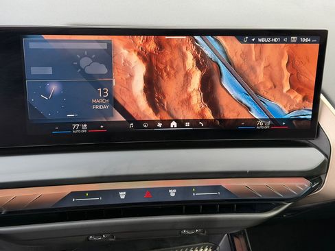 Certified 2025 BMW X3 xDrive30i w/ Premium Package image 22