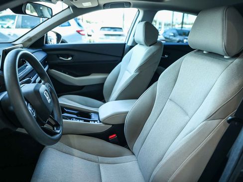 Certified 2024 Honda Accord EX image 23