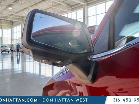 Used 2023 Chevrolet Silverado 1500 High Country w/ Z71 Off-Road Package image 36