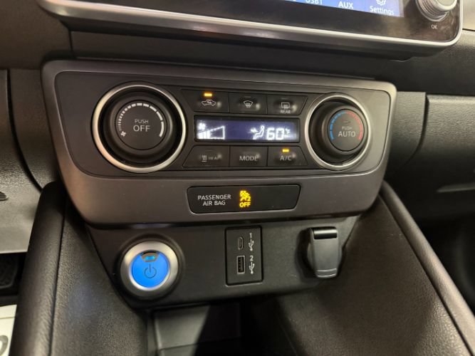 Used 2025 Nissan Leaf S FWD image 19