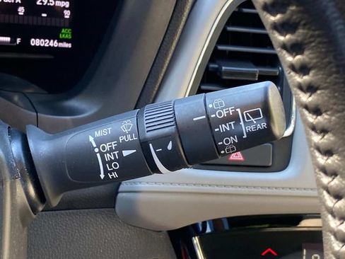 Used 2019 Honda HR-V Touring image 22
