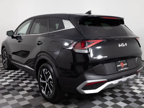 Used 2023 Kia Sportage EX FWD image 5