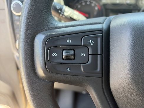 Used 2022 Chevrolet Silverado 1500 Custom Trail Boss AWD/4WD image 20