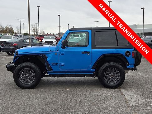 Used 2024 Jeep Wrangler Sport S image 3