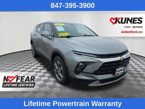Used 2023 Chevrolet Blazer LT image 1