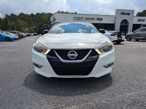 Used 2018 Nissan Maxima Platinum FWD image 10