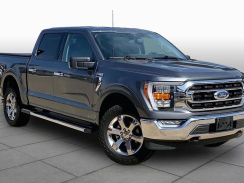 Used 2023 Ford F150 XLT w/ Equipment Group 302A High AWD/4WD image 3