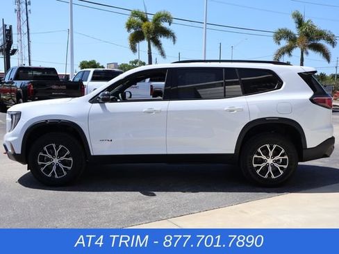 New 2026 GMC Acadia AT4 w/ Luxury Package AWD/4WD image 5