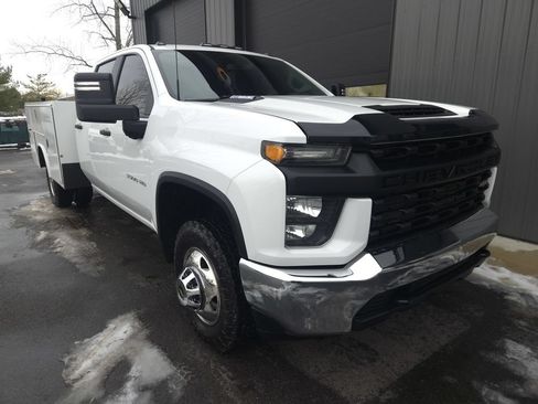 Used 2021 Chevrolet Silverado 3500 W/T w/ WT Convenience Package AWD/4WD image 6