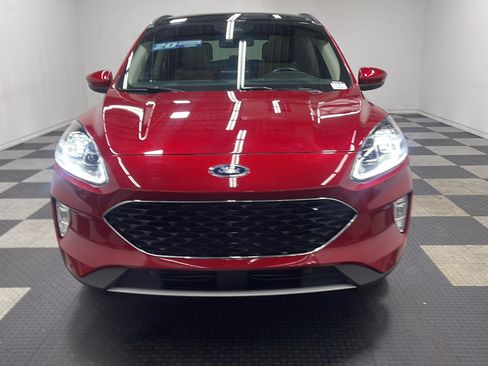 Used 2020 Ford Escape Titanium AWD/4WD image 27