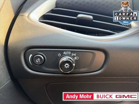 Used 2024 Chevrolet Malibu LT image 34