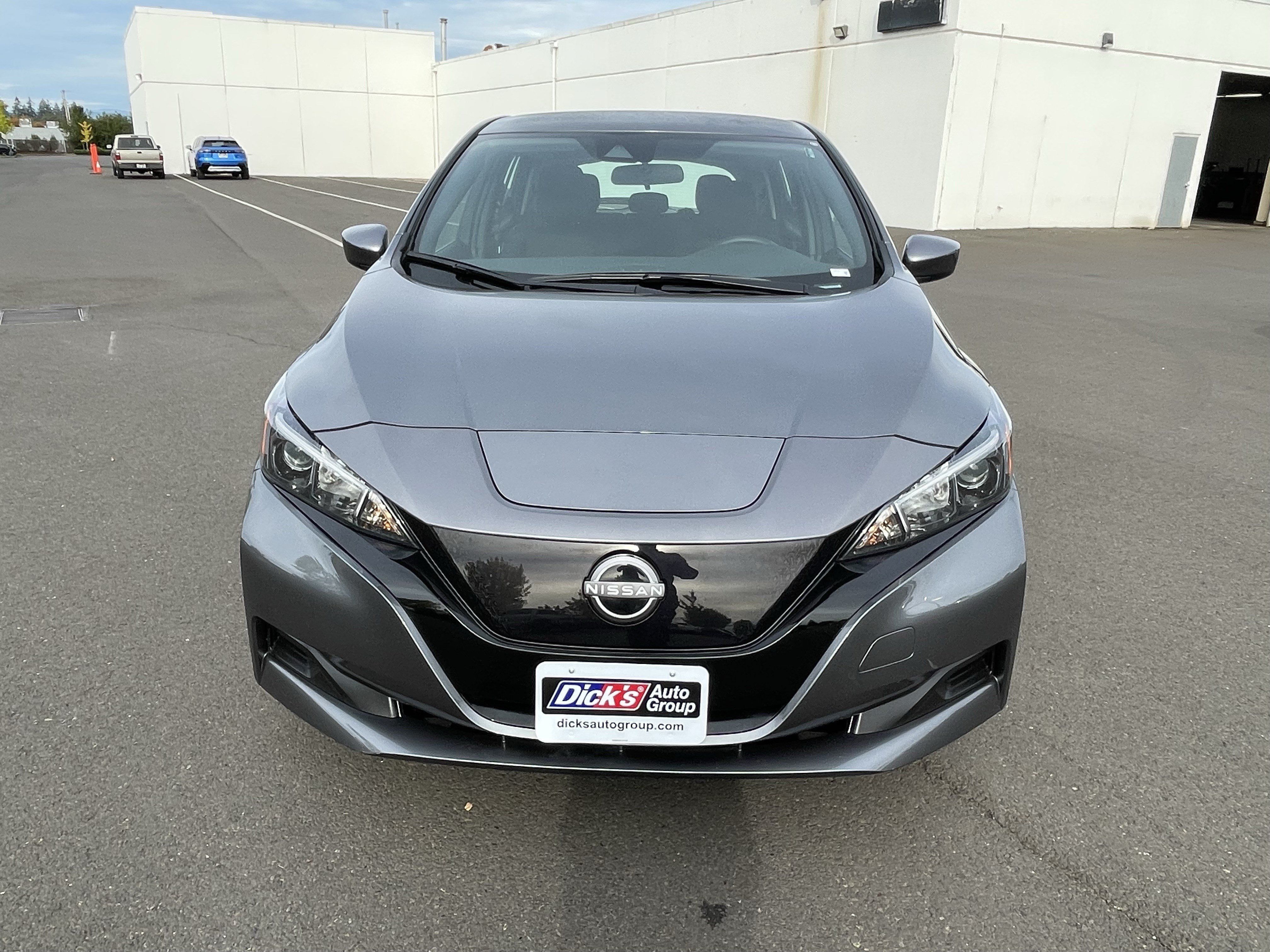 Used 2025 Nissan Leaf S FWD image 8