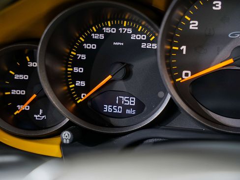 Used 2008 Porsche 911 GT2 image 12