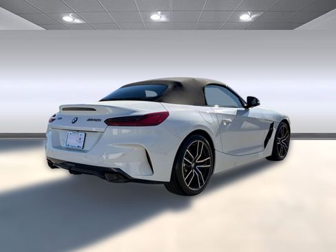 New 2026 BMW Z4 M40i w/ Premium Package image 9