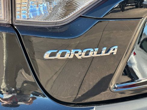 Certified 2024 Toyota Corolla LE image 33