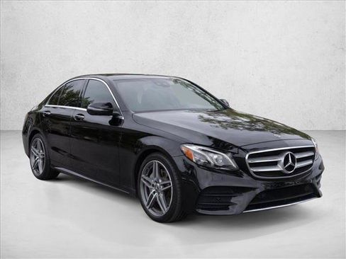 Used 2019 Mercedes-Benz E 300 image 3