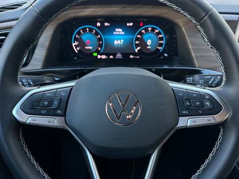 New 2026 Volkswagen Atlas SE FWD image 22