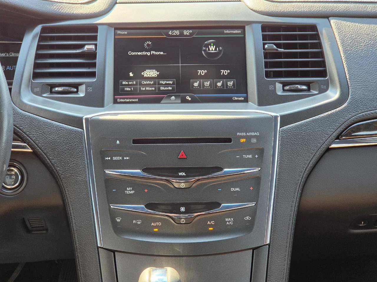Used 2013 Lincoln MKS FWD image 23