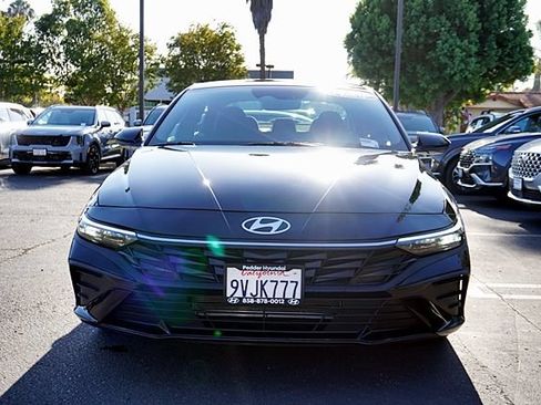 Certified 2025 Hyundai Elantra Sport FWD image 5