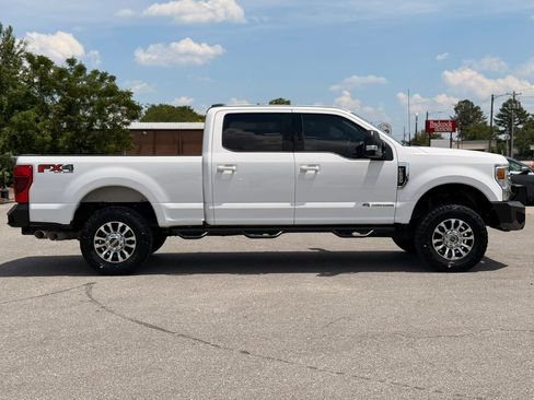 Used 2022 Ford F250 Lariat AWD/4WD image 10