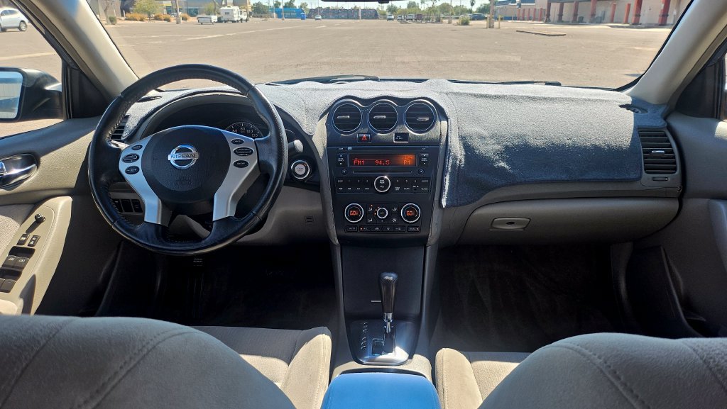 Used 2010 Nissan Altima 2.5 S w/ Convenience Plus Pkg FWD image 28