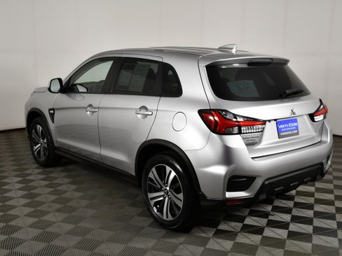 Used 2022 Mitsubishi Outlander Sport ES AWD/4WD image 8
