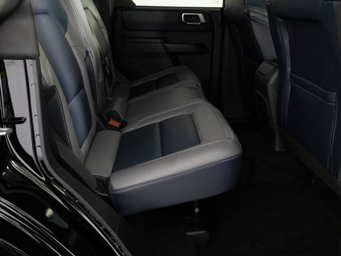 Used 2024 Ford Bronco Outer Banks AWD/4WD image 39