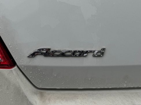 Used 2012 Honda Accord LX-S image 21