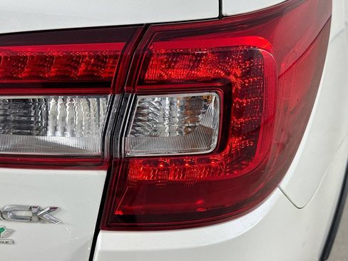 Used 2015 Subaru Outback 2.5i Limited AWD/4WD image 36