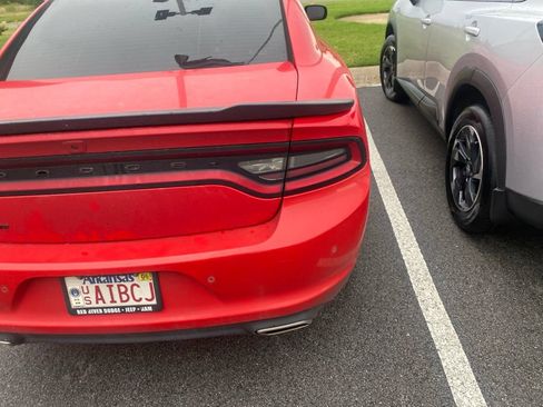 Used 2020 Dodge Charger SXT w/ Blacktop Package RWD image 7