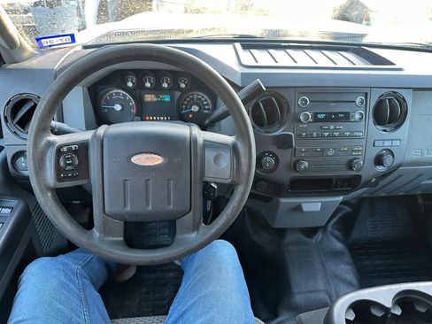 Used 2012 Ford F250 XL w/ PWR Equipment Group AWD/4WD image 7