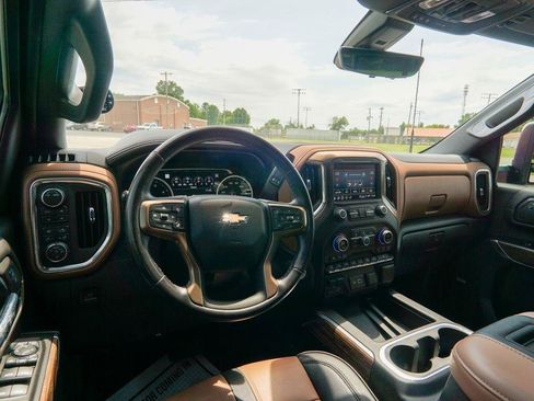 Used 2022 Chevrolet Silverado 3500 High Country w/ Z71 Off-Road Package AWD/4WD image 14