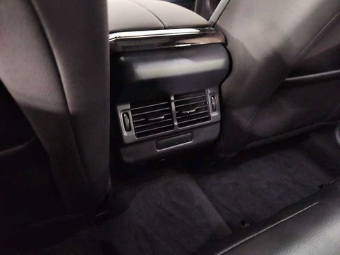 Used 2025 Land Rover Range Rover Evoque S AWD/4WD image 30